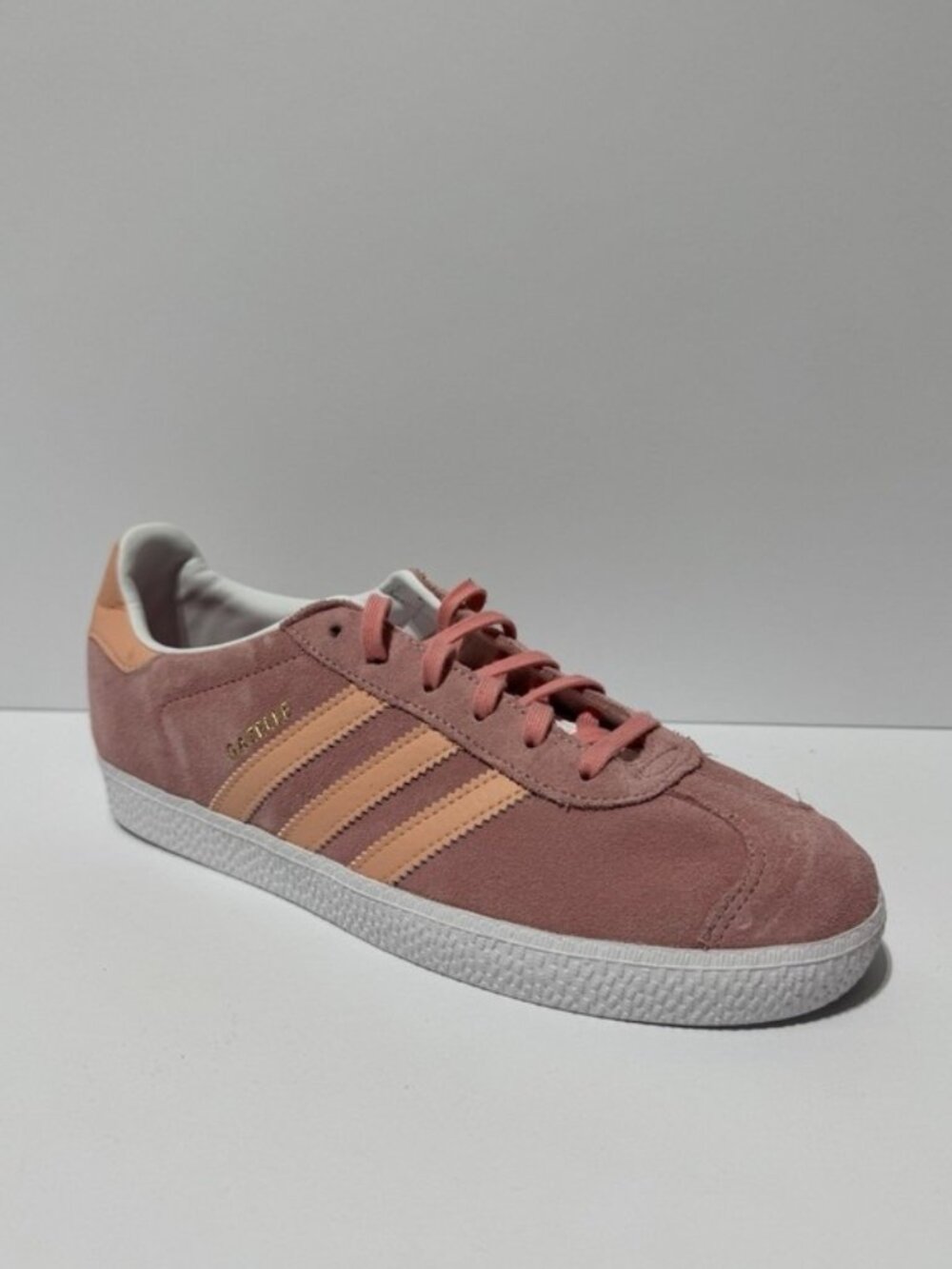 adidas Girls Gazelle Sneakers Pink Size 7 M Big Kid